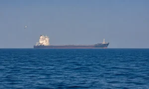 Strait of Hormuz traffic rises but remains well below pre-conflict levels amid US–Iran diplomatic progress
