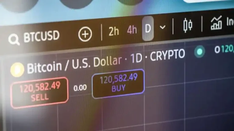 Bitcoin rebounds as crypto regulation optimism boosts investor confidence